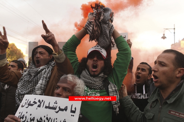 Egypt Army said to defy Morsi on use of live fire