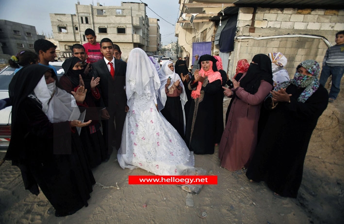 The tunnel of love: Egyptian bride smuggled into Gaza via undergound passageway to marry her Palestinian groom